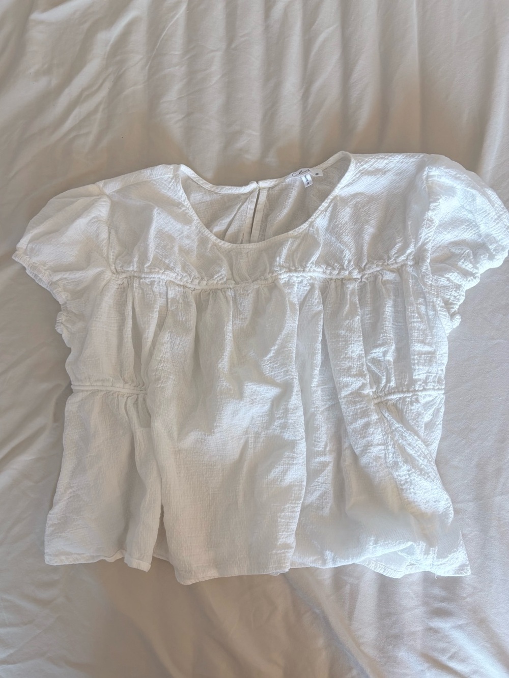 Boutique Women's White Ruffled Cotton Short-Sleeve Blouse